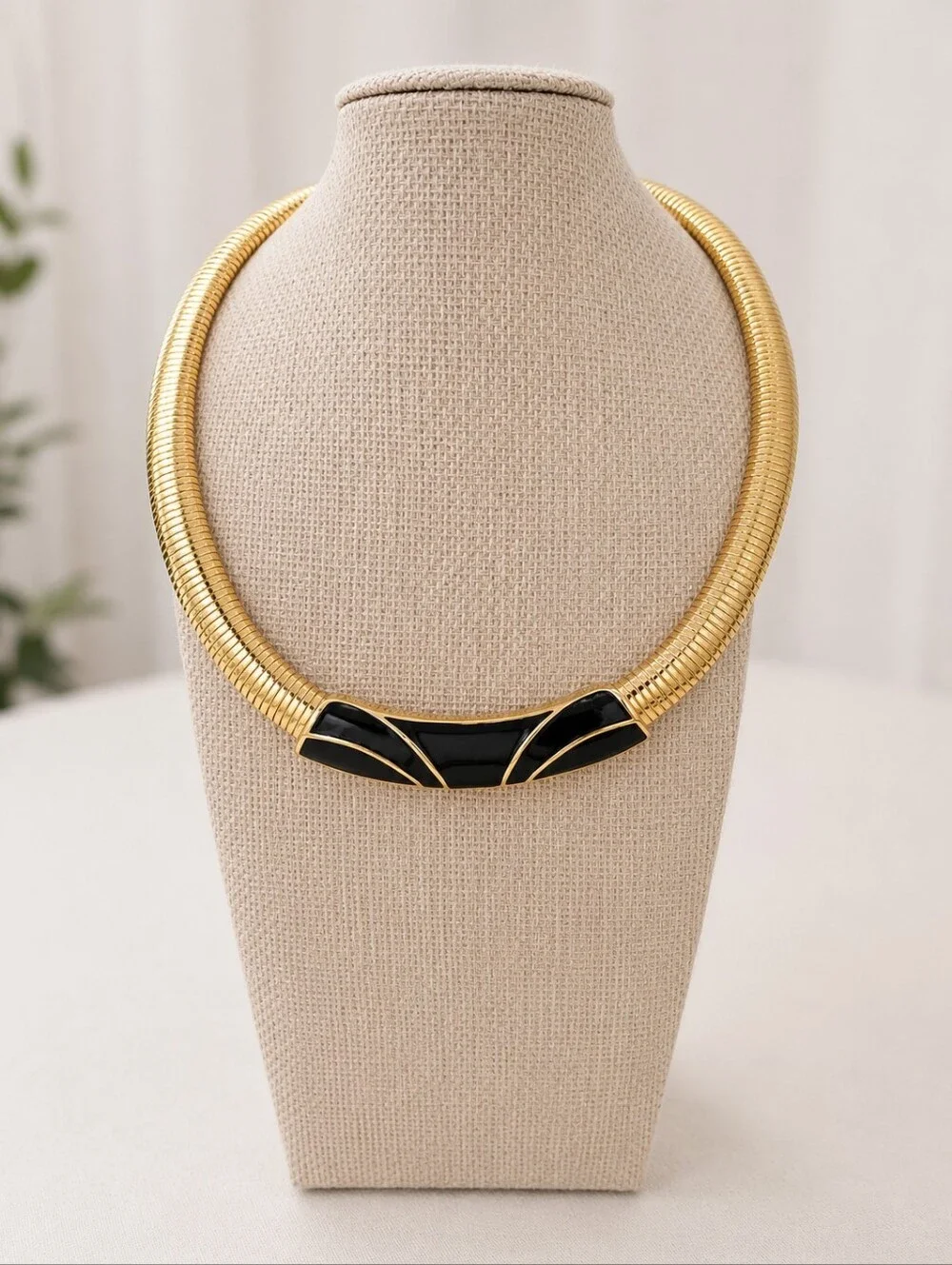 Vintage Crown Trifari Gold Tone & Black Enamel Omega Choker Necklace
